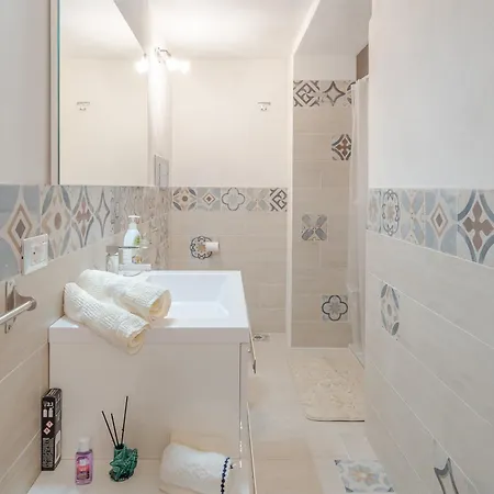 Sbarcadero Apartment